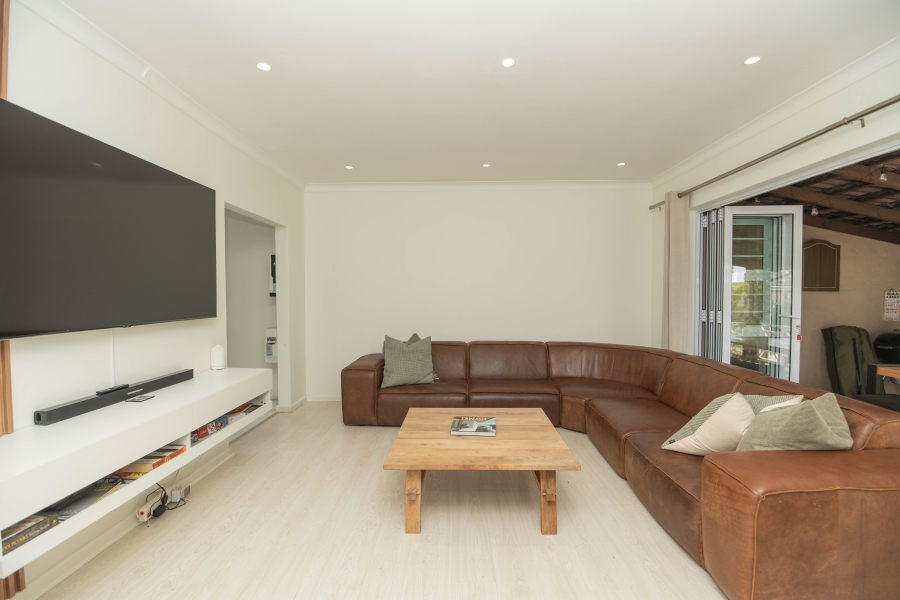 3 Bedroom Property for Sale in Sherwood Eastern Cape